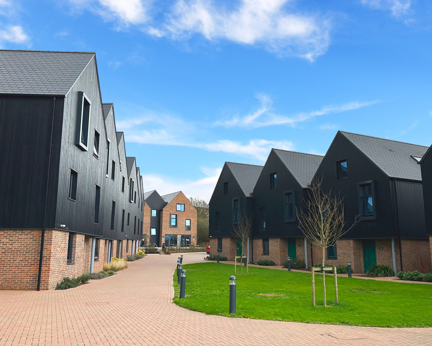 VE Value Engineered Lighting Afforable LED Bollard Exterior Student Accomodation